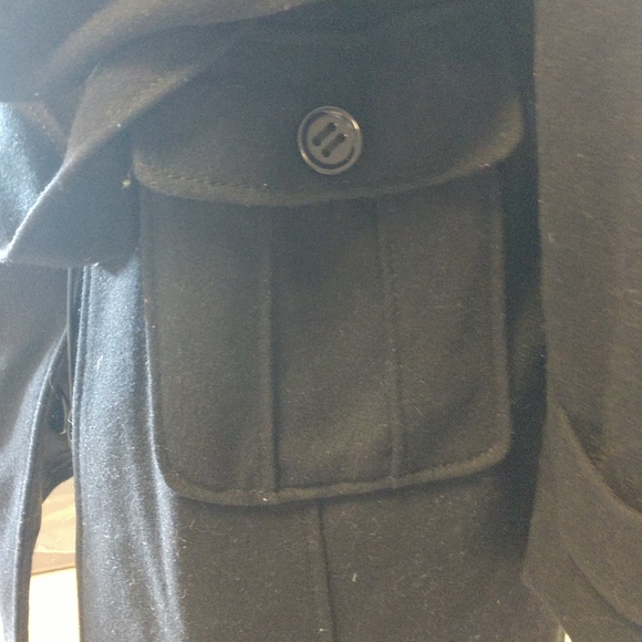 Kenneth Cole trench coat - Picture 5 of 5